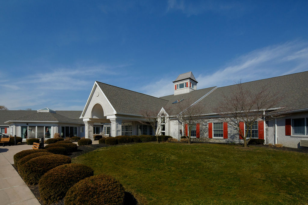 Read more about the article Oak Leaf Manor North